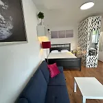 Appartement Orzycka Near Westfield Mokotow