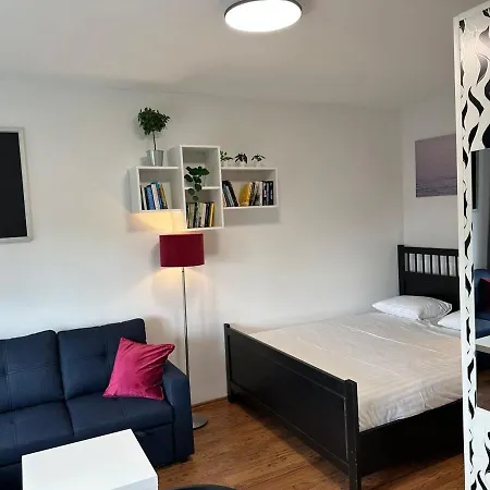 Appartement Orzycka Near Westfield Mokotow Varsovie