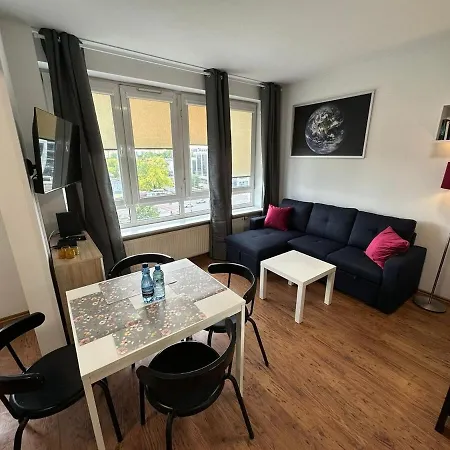 Orzycka Near Westfield Mokotow Varšava